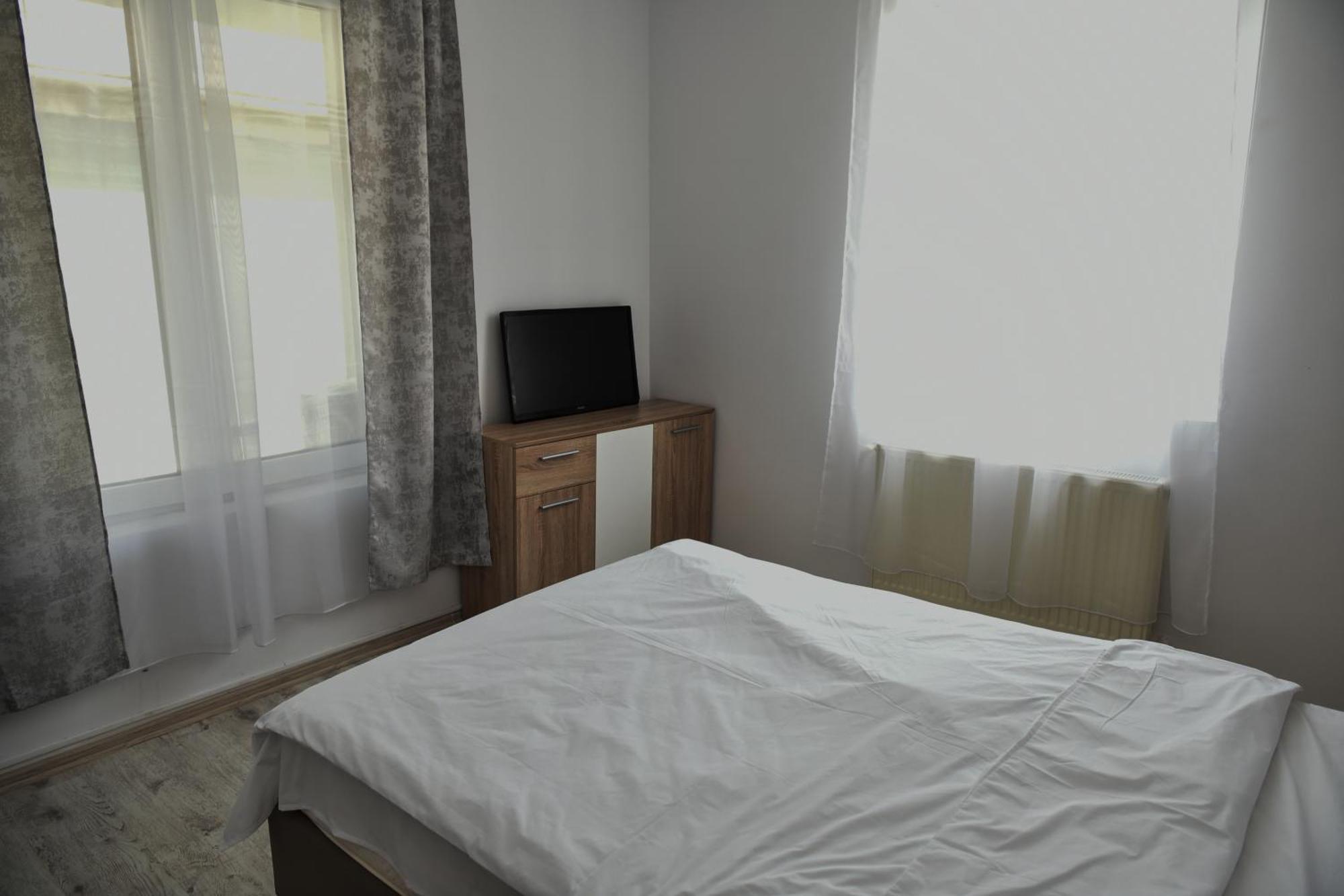 Apartament'S Moise Turda Esterno foto